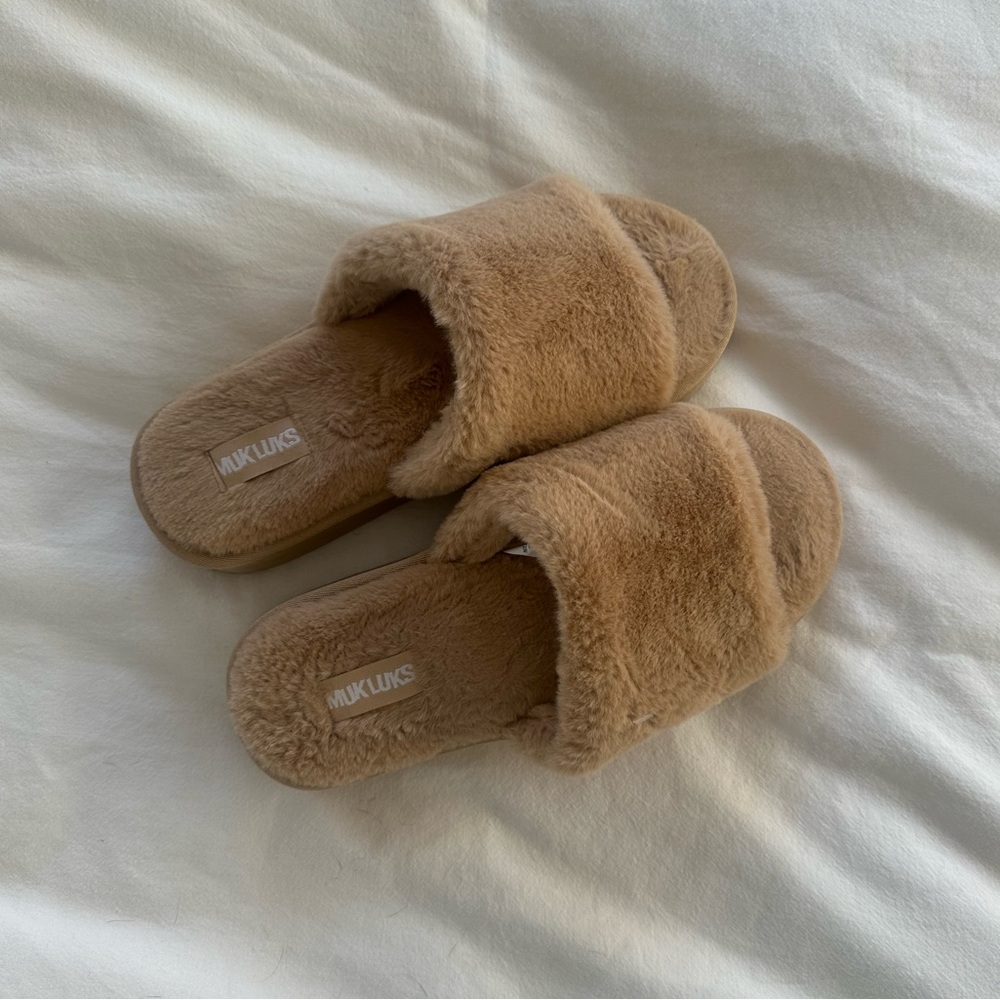 MukLuks Faux Fur Slippers